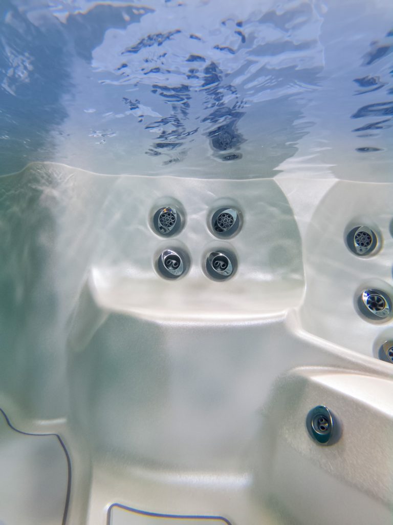 Jacuzzi Swim Spa Cool Down Seat Underwater