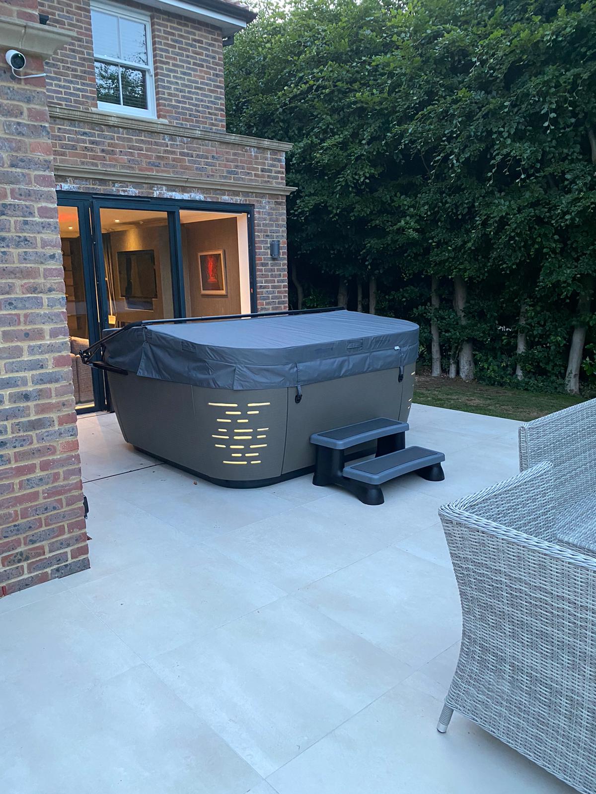 J-575 Kingswood Hot Tub Installation by Euphoria Lifestyle Ltd