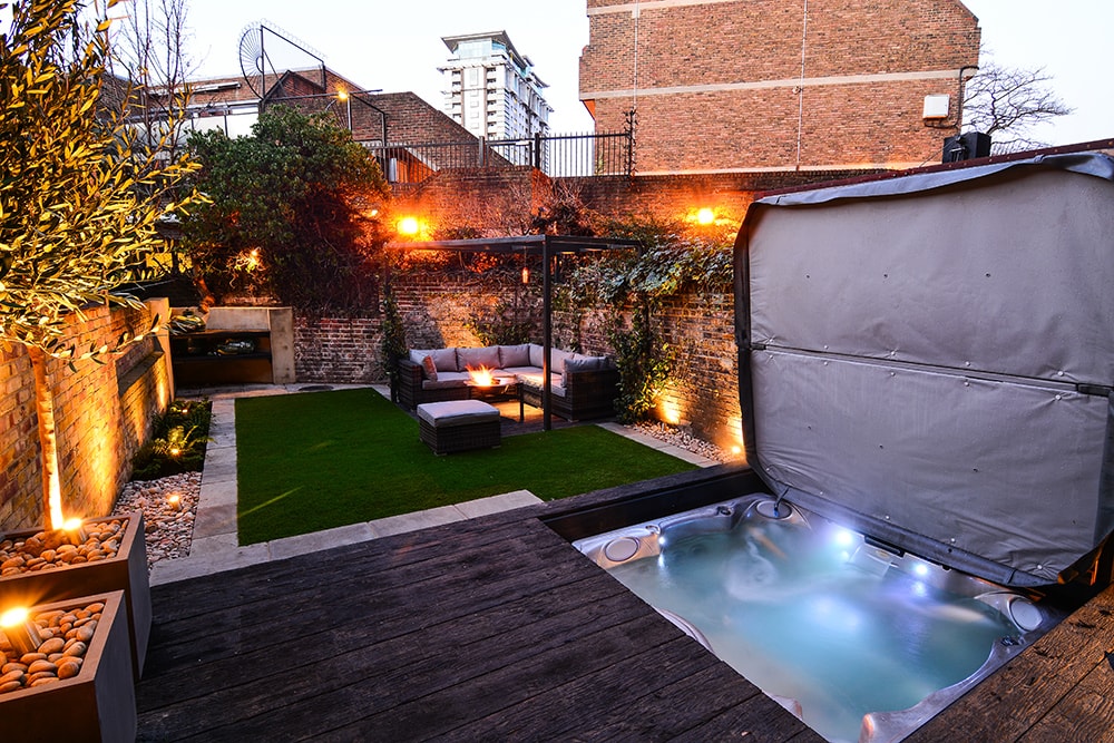 Outdoor spa installation