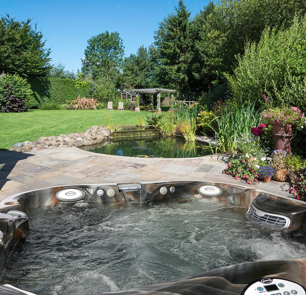 pond-garden-jacuzzi-installation-sussex-euphoria