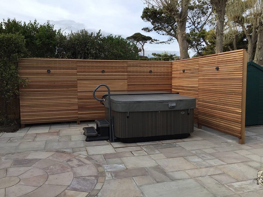 wall-garden-jacuzzi-installation-sussex-euphoria