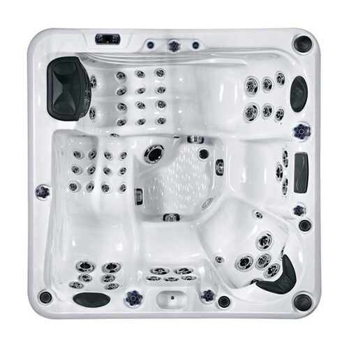 Venice Hot Tub