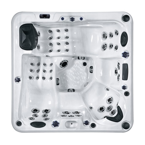 Venice Hot Tub